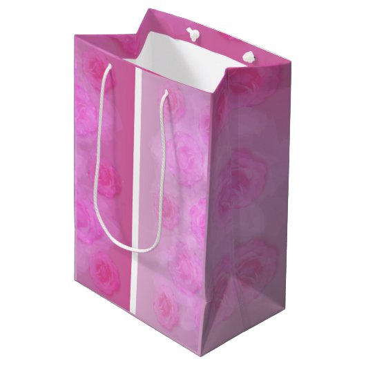 PINK Romantische Rose Mittlere Geschenktüte (Vorderseite Schrägansicht)