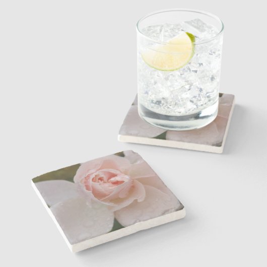 Pink Rose with Raindrops Steinuntersetzer (Seitenansicht)