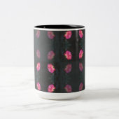 Pink Roses Pattern Zweifarbige Tasse (Mittel)