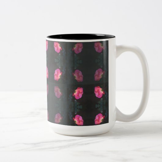 Pink Roses Pattern Zweifarbige Tasse (Rechts)