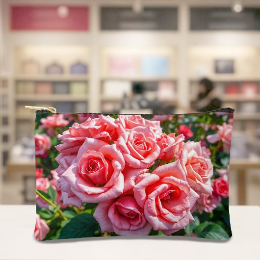 Pink Roses Pouch Zubehörtasche
