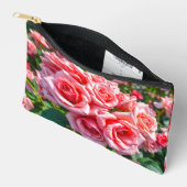 Pink Roses Pouch Zubehörtasche (Offen)