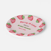 Pink & Roter Erdbeeren-Hochzeitsbrause Pappteller (Schrägansicht)