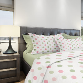 Pink & Sage Green Pastel Polka Dot Kissenbezug
