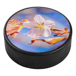 Pink Sakura Blume Blue Sky Eishockey Puck