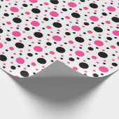 Pink Schwarz-weiß Polka Dots Geschenkpapier (Ecke)