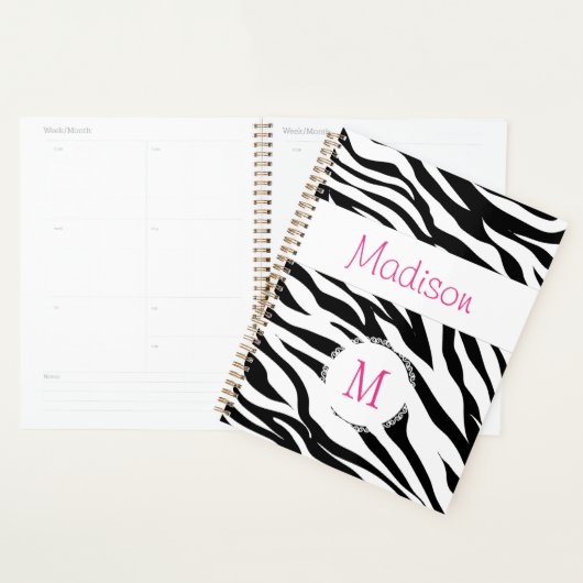 Pink Schwarz-weiß Zebra Animal Trendy Monogram Planer (Anzeige)