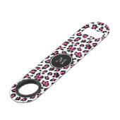 Pink-schwarzer Leopard-Tierdruck mit Monogramm Speed Flaschenöffner (Rückseite Schrägansicht)