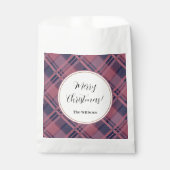 Pink Scottish Lady Tartan Pattern Merry Christmas Geschenktütchen (Vorderseite)