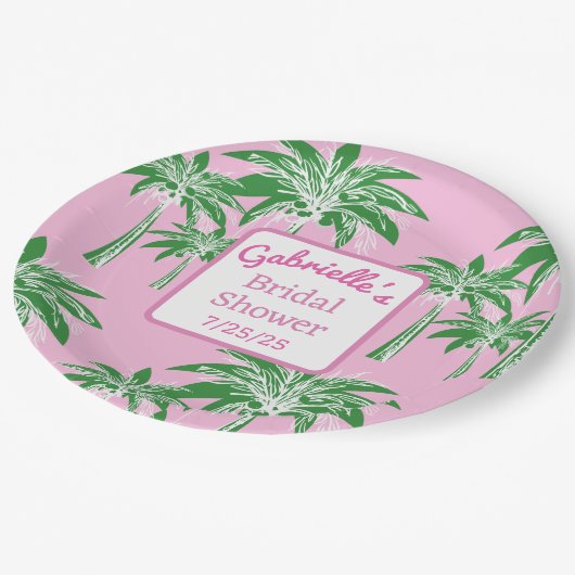 Pink Script Green Palm Tree Brautparty Custom Pappteller (Schrägansicht)