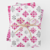 Pink Silver Glam Snowflakes Christmas Trees Geschenkpapier Set (Beispiel)