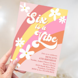 Pink Six ist ein Vibe Retro Daisies Rainbow Birthd Einladung