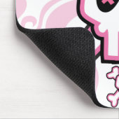 Pink Skull und Cross Bones Mauspad (Ecke)