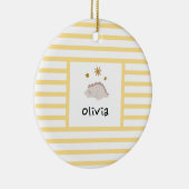 Pink Sleepy Baby Dino | Gelber Streifen modern Keramik Ornament (Rechts)