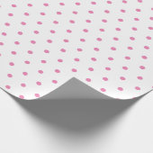 Pink Small Polka Dot Partys Weihnachtsgeschenk Geschenkpapier (Ecke)