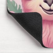 Pink Smiling Baby Lama Mousepad (Ecke)