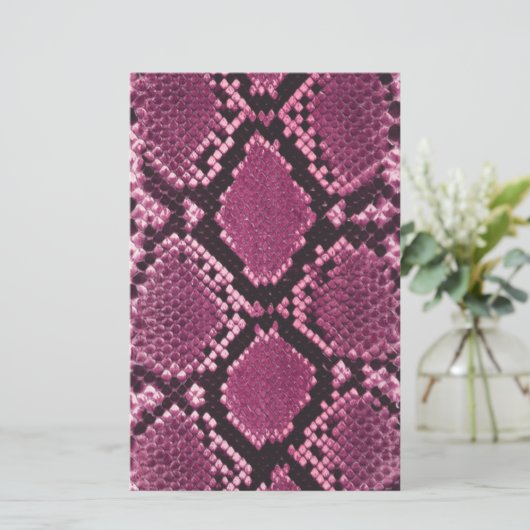 Pink Snakeskin Pattern Briefpapier (Stehend Vorderseite)