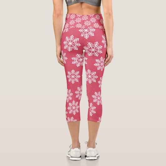 Pink Snowflakes Patterns Festive Frosty Winterland Capri Leggings (Rückseite)