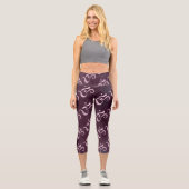 Pink Sparkle Om Scattered Maroon Monochrome Tiedye Capri Leggings (Vorderseite)