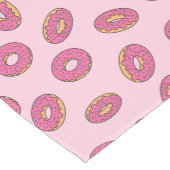 Pink Sprinkle Donut Muster Mittelgroßer Tischläufer (Ecke)