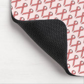 Pink Standard Ribbon von Kenneth Yoncich Mousepad (Ecke)