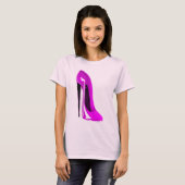 Pink-Stilett-Schuh T-Shirt (Vorne ganz)