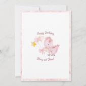 Pink Stomp und Roar Dinosaur Geburtstag Einladung (Rückseite)