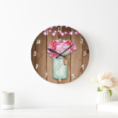 Pink String Lights & Mason Jar Flowers Rustic Wood Große Wanduhr (Zuhause)
