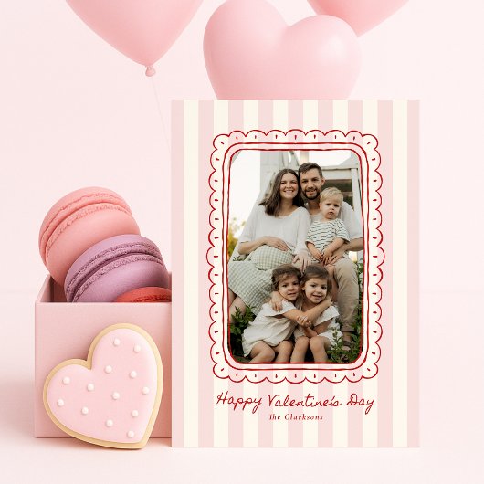 Pink Striped Scalloped Frame Valentine’s Day card Einladung