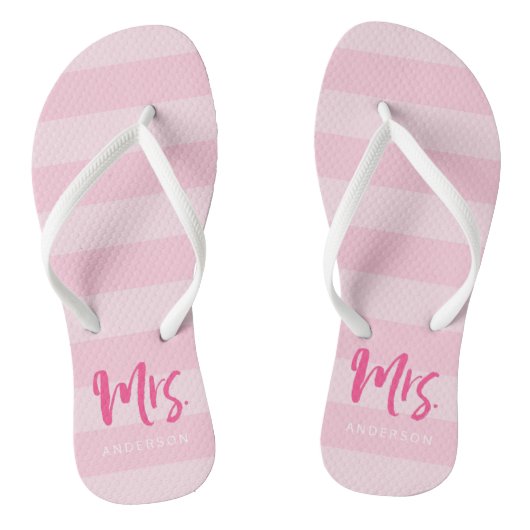 Pink Stripes personalisieren mit Name Frau. Badesandalen (Fußbett)