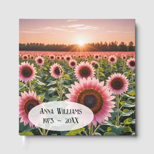 Pink Sunflower Field For Memorial Service Gästebuch (Vorderseite)