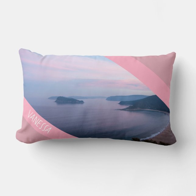 Pink Sunset Pearl Beach Landscape Australien Lendenkissen (Vorderseite)