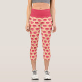 Pink Teacups Capri Leggings (Vorderseite)