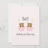Pink Tee Cups Zehn zwei Babys Brauen Babydusche Einladung (Rückseite)
