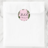 Pink Tropical Green Blätter Beach Wedding Mahalo Runder Aufkleber (Tasche)