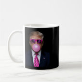 Pink Trump Bubble Gum Shirt 2024 Abstimmung Präsid Kaffeetasse (Links)