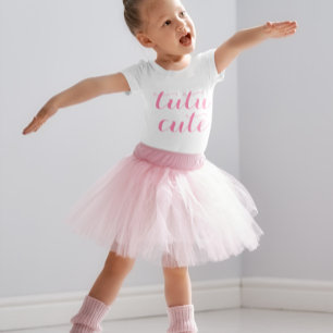 Pink Tutu Niedlich Baby Girl Extravagant TypeFace Kleinkind T-shirt