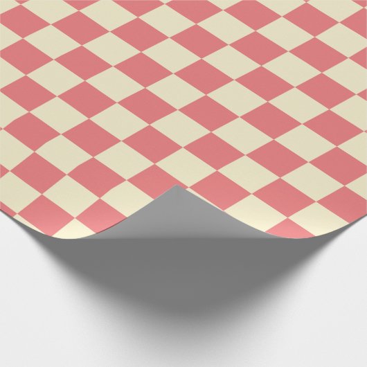 Pink und Beige Checkerboard Geschenkpapier (Ecke)