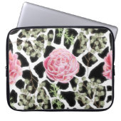 Pink und Black Giraffe Muster und Blume Laptopschutzhülle (Vorderseite)