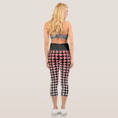 Pink und Black Heart Pattern Gradient Girl Capri Leggings (Rückseite)