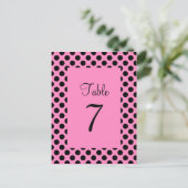 Pink und Black Polka Dot Tischnummer Postkarte (Stehend Vorderseite)
