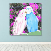 Pink und Blue Kissing Budgies und Bougainvillea Leinwanddruck (Insitu (Holzboden))