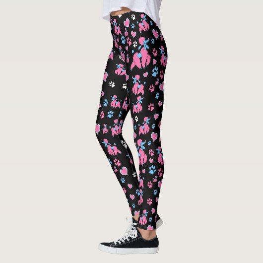 Pink und Blue Poodle Muster auf schwarzem Hintergr Leggings (Links)