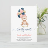 Pink und Blue Teddy Bear Baby Shower Gender Reveal Einladung (Stehend Vorderseite)