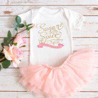 Pink und Gold Script Zucker und Spice Baby Bodysui