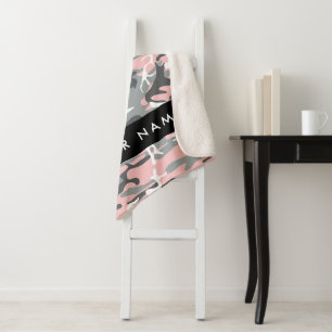 Pink und Gray Camouflage Ihr Name personalisieren Sherpadecke