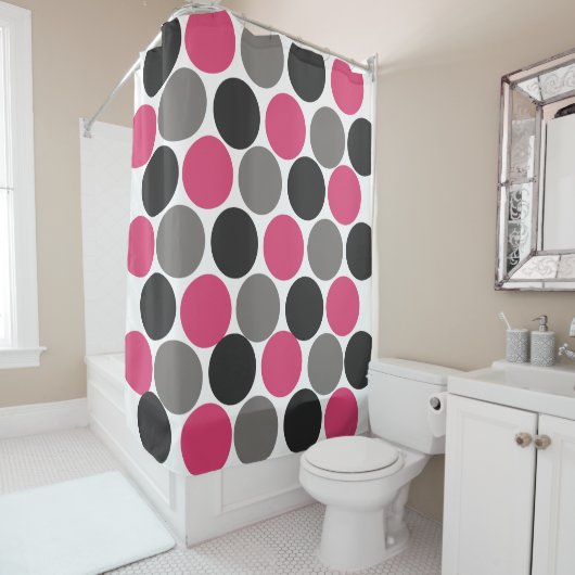 Pink und Gray Polika Dot Duschvorhang (Beispiel)