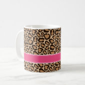 Pink und Leopard Print Custom Monogram Kaffeetasse (Vorderseite Links)