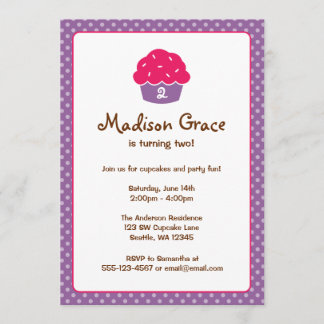 Pink und Lila Cupcake Polka Dot Geburtstagsparty Einladung