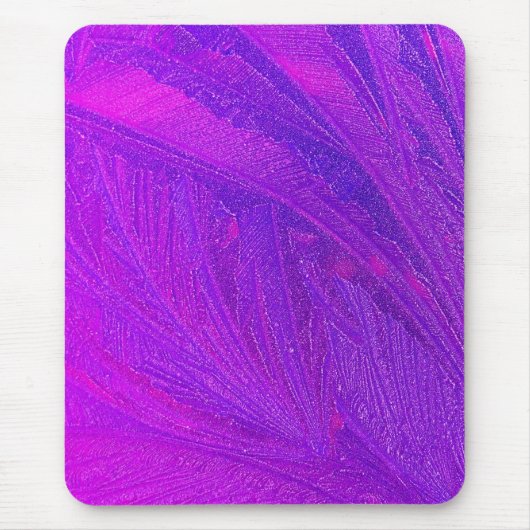 Pink und Lila Federpantoletten Mousepad (Vorne)